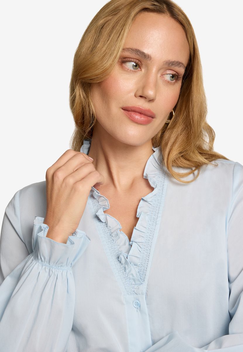 Bluse mit Rüschen