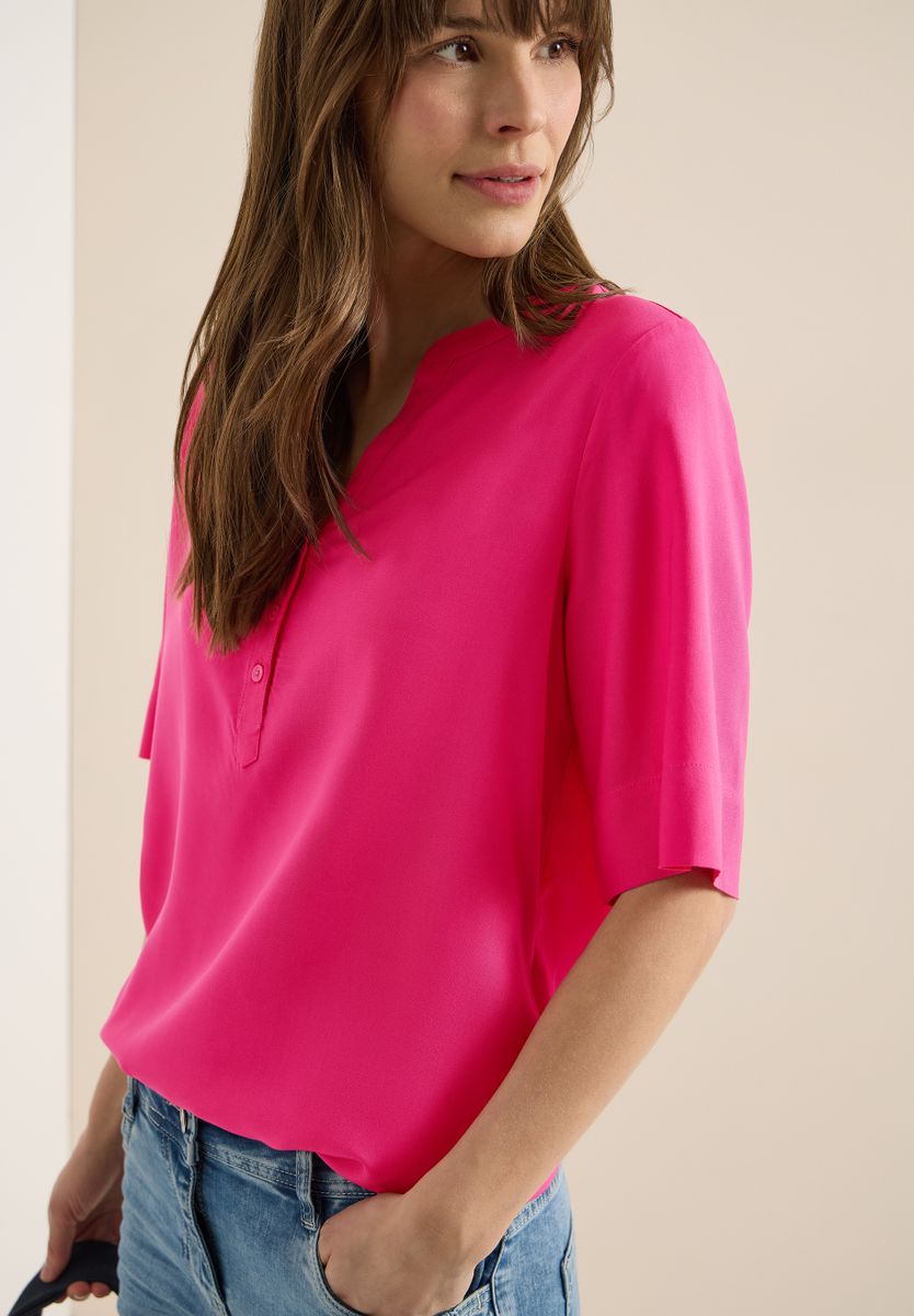 Kurzarm Bluse mit Split Neck