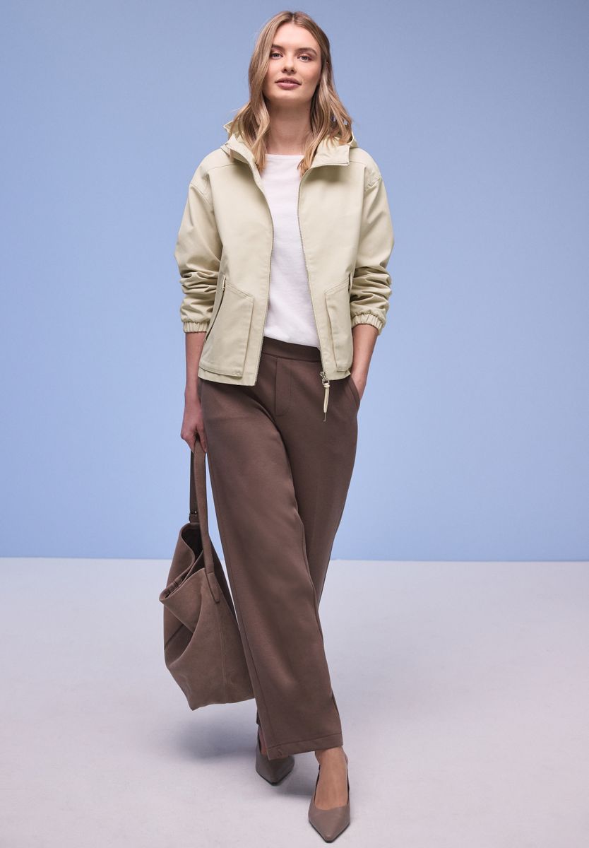Kurze Jacke