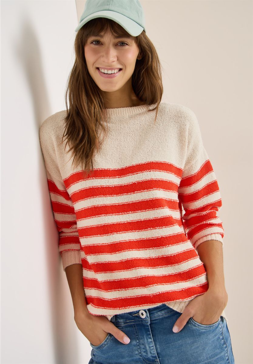 Gestreifter Bouclé Pullover