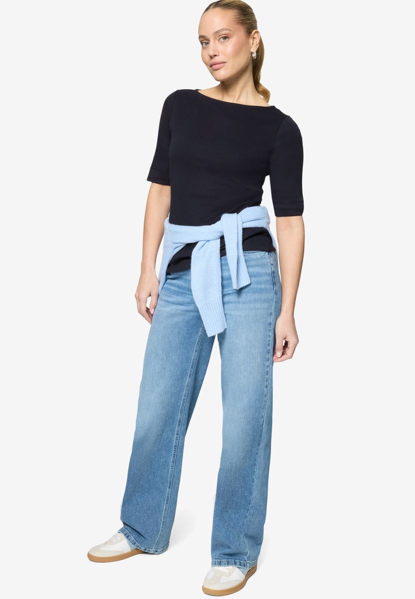 Basic Shirt  mit U-Boot-Ausschnitt
