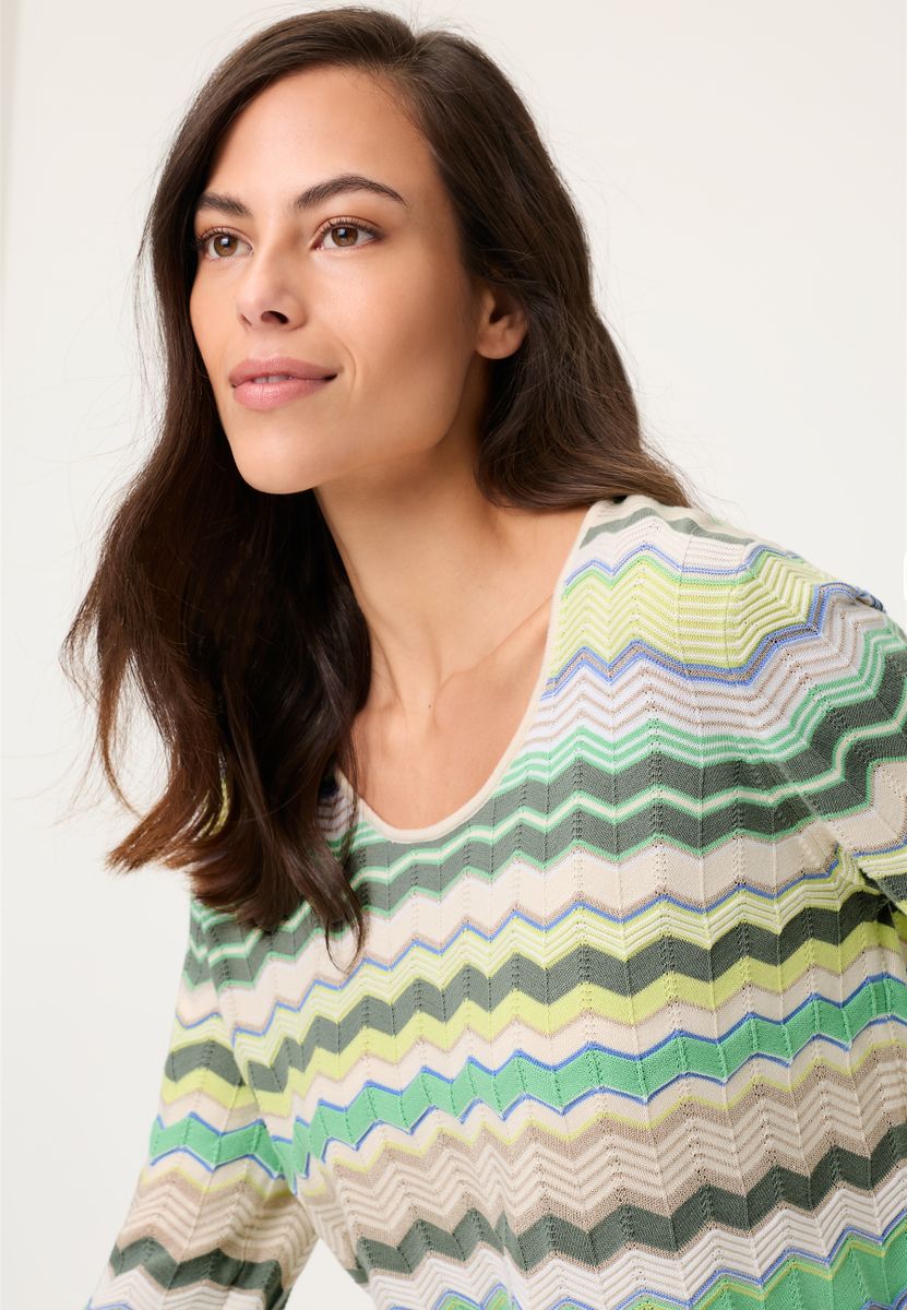 Pullover Long Sleeves