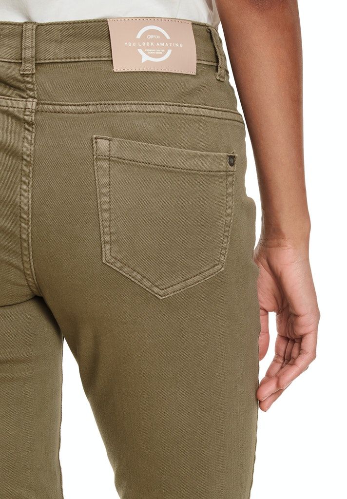 Modern fit jeans