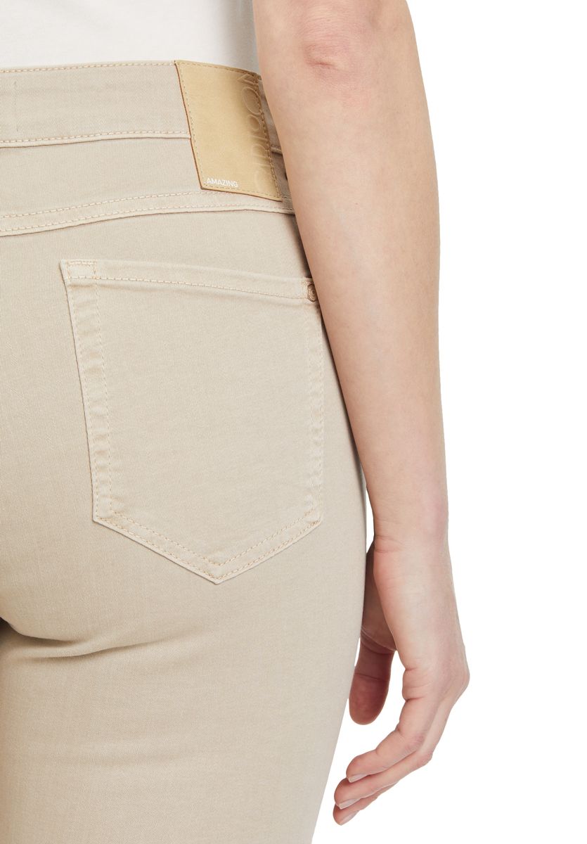 Modern fit jeans